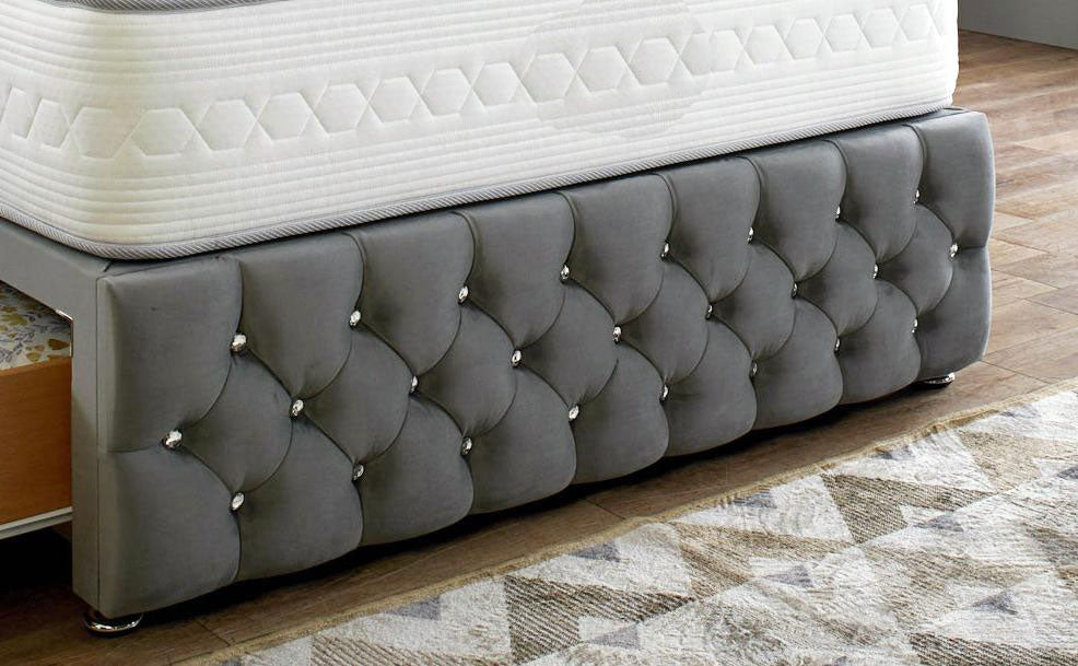 Royale Divan Bed Set With Tall Button Headboard Plus Footboard