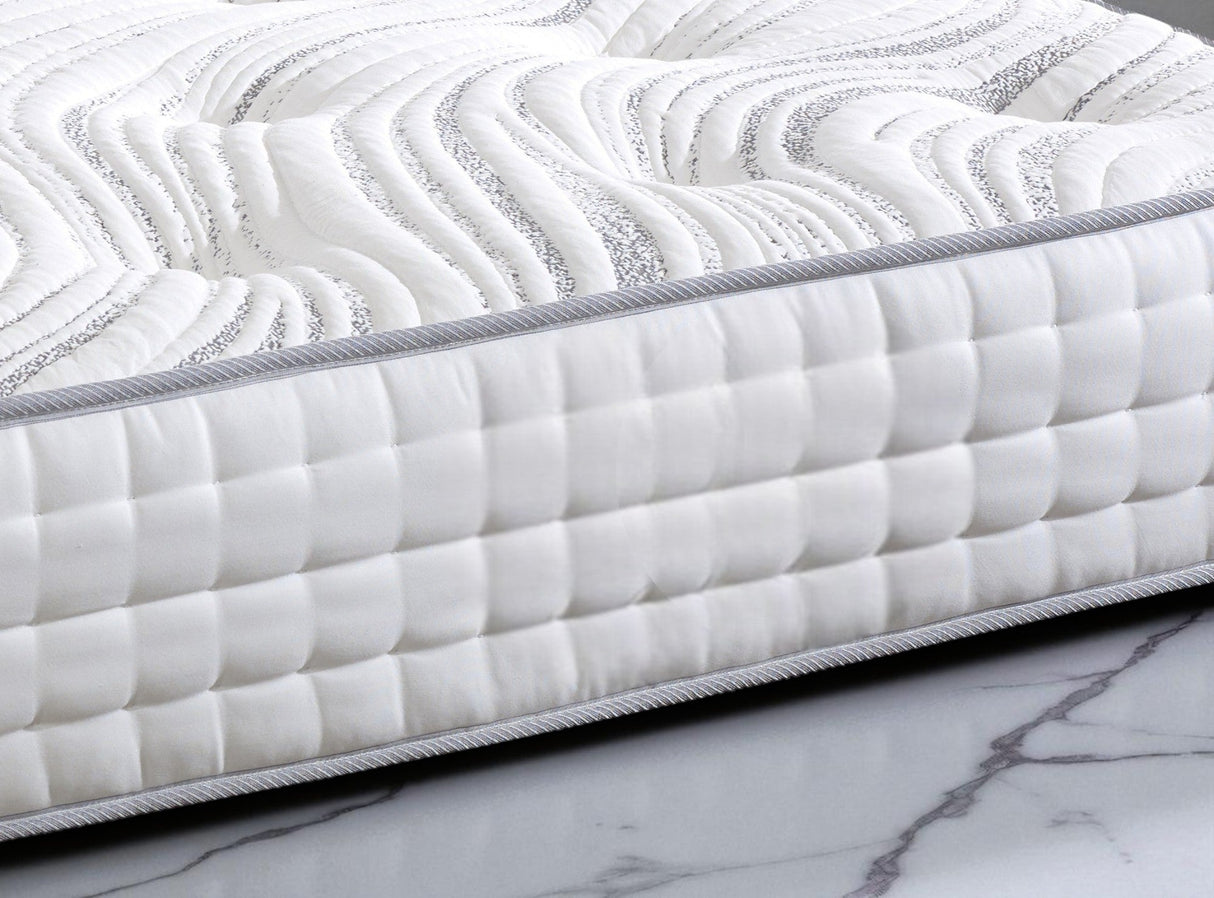 Restormel 3000 Pocket Natural Latex or Memory Foam Mattress